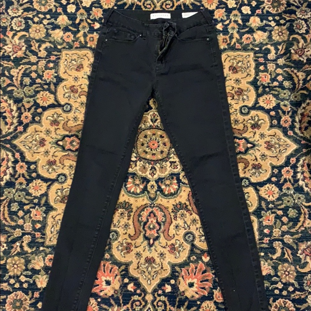 Black skinny jeans